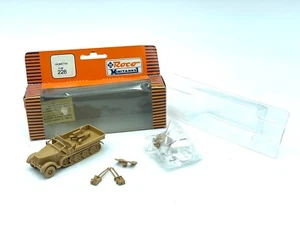 Roco Minitanks Nr. 228 HALBKETTEN FLAK Set New old Stock #CI - Picture 1 of 3
