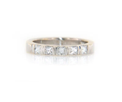 0.30ctw Princess Diamond Anniversary Band Ring in 18K - Image 1 of 4