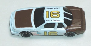 NASCAR Racing Champions 1989 Larry Pearson 1:64 Scale Die-Cast Stock Car Replica - Picture 1 of 6