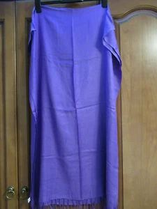 LOVELY PURPLE SHAWL WITH TASSEL EMBELLISHMENT - PRICE REDUCED! - Picture 1 of 4