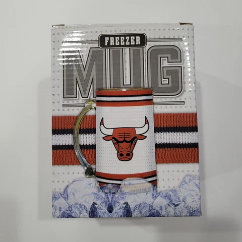 CHICAGO BULLS Frosted Thermo-Serv Plastic Budweiser Freezer Mug Game Handout Cover