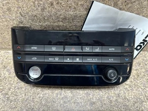 17 Jaguar F-Pace Heater AC Temperature Climate Control OEM LKQ - Picture 1 of 5