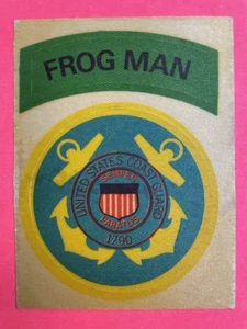 Tarjeta de parche Fleer Real Cloth Patches Frog Man 1971 Guardia Costera de los Estados Unidos - Imagen 1 de 2