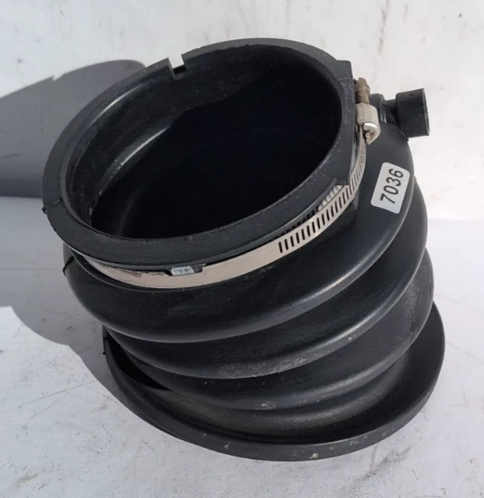 Manguera de admisión de conducto de salida de filtro de aire de motor Buick Park Avenue 97-2005 3,8 L Foto 1 de 4