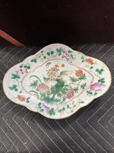 Antike chinesische Porzellan Fußschale mit Blumenmuster - Bild 1 von 10