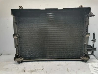 Condensador de CA compatible con camioneta Dodge 2500 98-02 1357163 Foto 1 de 4