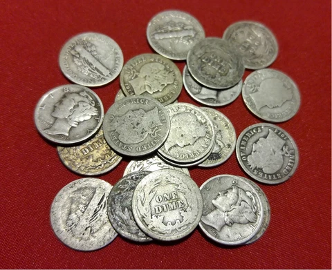LOT OF (5) Mercury and Barber Silver Dime CULL Coins // 1892-1945 // 90% Silver Cover