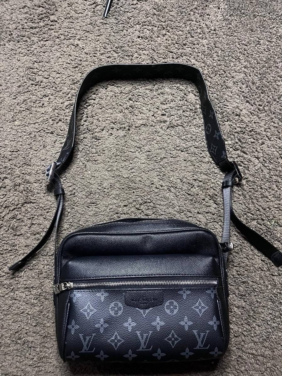 Louis Vuitton Leather Messenger/Shoulder Bags for Men for Louis Vuitton Leather Messenger/Shoulder Bags for Men for