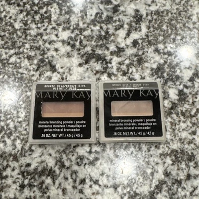 Lot Of 2 NEW Mary Kay Bronze Diva Mineral Bronzing Powder 0.16 oz 016167 - Image 1 of 3