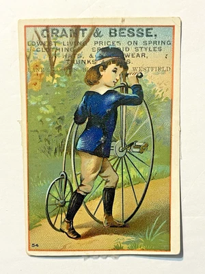 Grant & Besse Clothiers Westfield Mass. Bicicleta de roda alta Trade Card Boy c 1880's - Imagem 1 de 2
