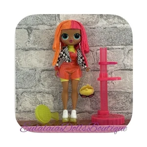 LOL Surprise OMG Outrageous Millennial Girls Series 1 Neonlicious Doll 2019 - Picture 1 of 24