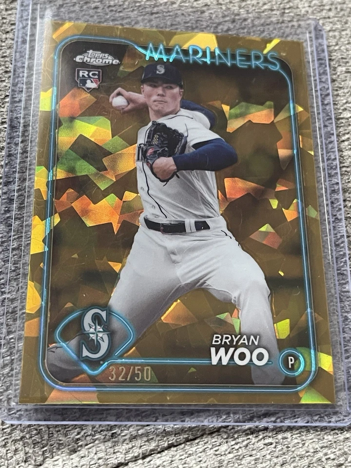 2024 Topps Chrome Sapphire Gold Bryan Woo Rookie Baseball Card 32/50 - Image 1 of 4