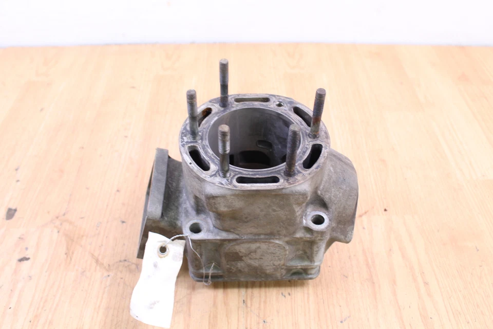 1999 YAMAHA MOUNTAIN MAX 600 Cylinder Jug Core - Image 1 of 4