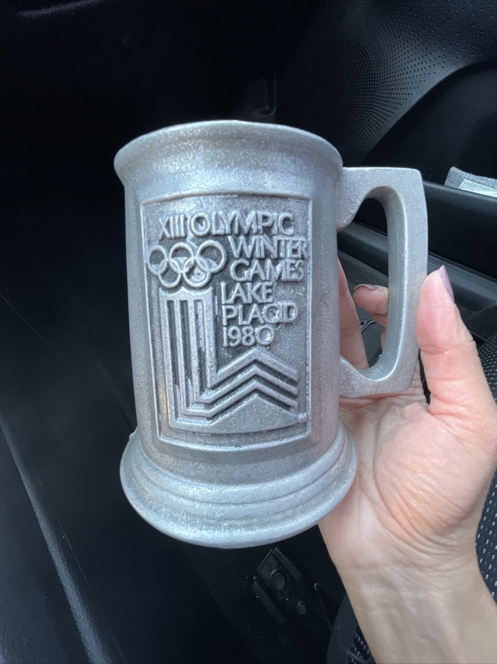 Taza Lake Placid XIII Juegos Olímpicos de Invierno 1980 Foto 1 de 1