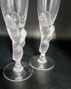Pair of retired Faberge "kissing doves" art deco champagne flutes - Picture 1 of 8