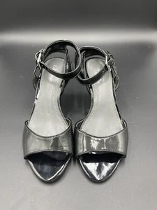 Calvin Klein schwarze Pumps Knöchelriemen offene Zehenpartie Absatz Damengröße 7M - Bild 1 von 4