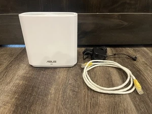ASUS ZenWiFi AX6600 Tri-Band Mesh WiFi 6 System (XT8 1ER-PACK) - KOSTENLOSER US-VERSAND - Bild 1 von 4