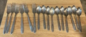 Set of 16 Community Plate GROSVENOR: 6 Forks & 10 Teaspoons Silverplate 1921 - Picture 1 of 4