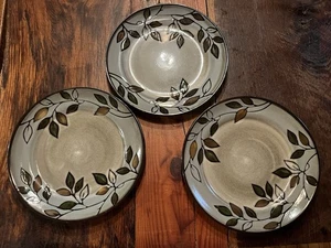 3 Pfaltzgraff Rustic Leaves 8.75” Salad Plates Stoneware VGC Fall Thanksgiving - Picture 1 of 8