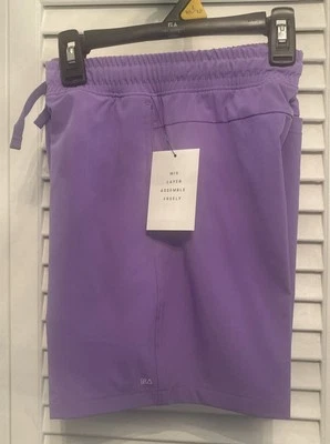 Girl’s Free Assembly 4 Way Stretch  Shorts . 14/16 - Image 1 of 2