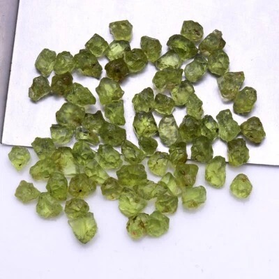 69 Stück Natürlich Peridot Grobem Unbehandelt 4mm-7mm Umwerfend Riesiges Lose - Bild 1 von 4