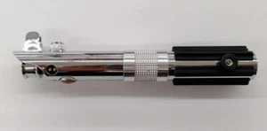 Master Replicas Star Wars Anakin Skywalker La Vendetta dei Sith spada laser SW-310 - Foto 1 di 14