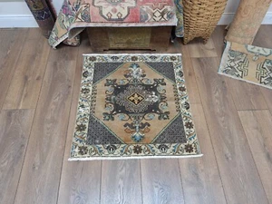 2.8x2.9 Ft Turkish Kilim, Handwoven Rug, Vintage Turkish Rug, Antique Rug - Picture 1 of 10