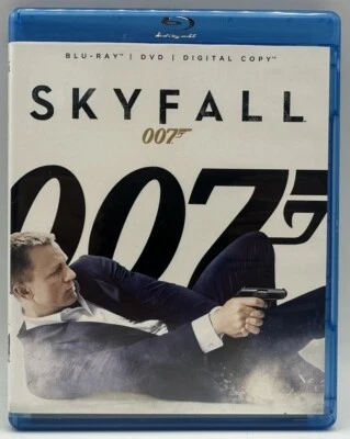 Skyfall 007 Blu-ray Widescreen Javier Bardem Ralph Fiennes Naomie Harris 2012 - Image 1 of 3