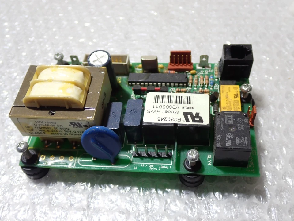 HWB HUBBELL УСИЛИТЕЛЬ ВОДЫ ПАНЕЛЬ УПРАВЛЕНИЯ Б/У - Изображение 1 из 4