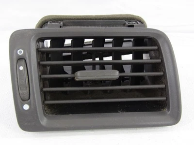 Salpicadero exterior derecho Honda Civic 2006-2011 ventilación de aire Foto 1 de 4