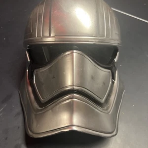 Disney CAPTAIN PHASMA Cambio de Voz Casco Hablante Máscara Star Wars 2017 Funciona - Imagen 1 de 6
