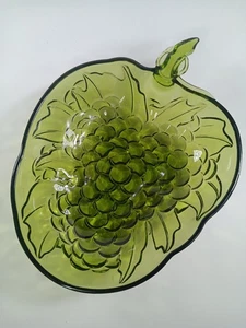 Ciotola in vetro, verde avocado, MCM vintage Indiana vetro raccolta uva modello anni 60 - Foto 1 di 9