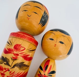 Sisters 60s Signed Vintage Wooden Kokeshi Doll Handmade Hand Painted - Picture 1 of 12