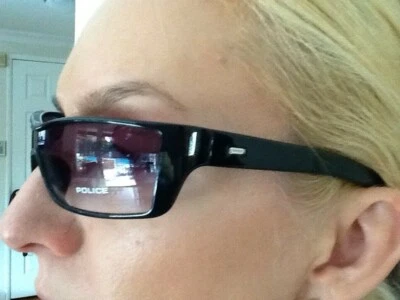 Gafas de sol Police unisex S1470 lente púrpura degradada transparente, marco negro, Italia, nuevas Foto 1 de 4