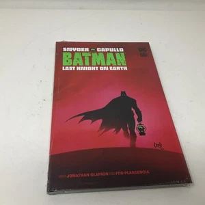 Vintage DC Black Label Snyder Capullo Batman Last Knight On Earth Sealed - Picture 1 of 5