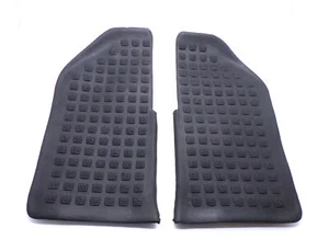 (PAIR) VW T25 T3 Wheel Arch Cab Step Mat Rubbers (OEM Quality Product) - Picture 1 of 4