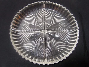 VINTAGE Cristallo/Vetro Rotondo Trasparente Diviso Servizio Piatto Relish 4 Sezioni - Foto 1 di 2