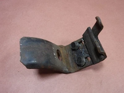 Заводской кронштейн защелки держателя запасной шины Jeep Cj7 Cj8 76-86 от оригинального производителя бесплатная доставка - Изображение 1 из 4