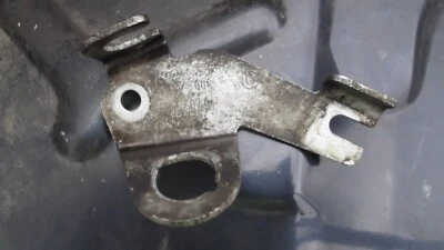 Soporte de línea de freno delantero izquierdo Porsche 996 911 Boxster 99635550704 Foto 1 de 2