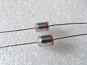 Condensateur polystyrène styroflex Siemens HSG 2050pF 160V 1% axial - 2pcs - Picture 1 of 1