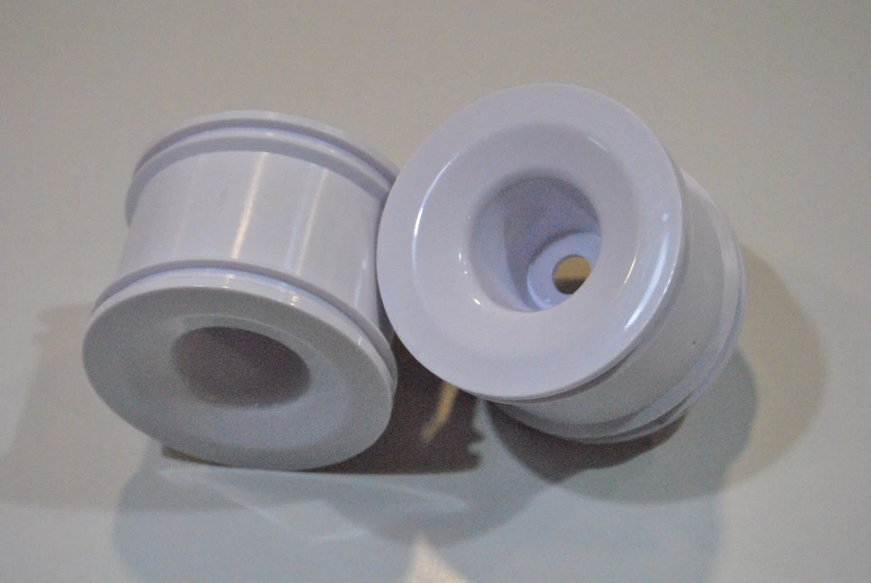 86001 Coppia Cerchi Truggy 1/8 VRX Esagono Interno 17mm Cerchio Bianco - Immagine 1 di 1