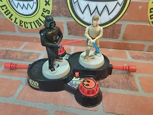 Star Wars Fighting Figures 1997 Milton Bradley. Darth Vader vs. Luke Skywalker - Picture 1 of 2