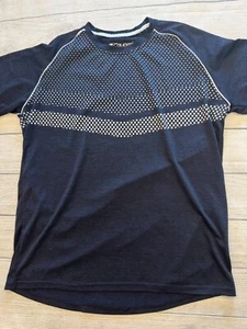 Cougar Sport Shirt Mens Extra Large Performance Tech Dots Activewear Gym - Picture 1 of 4