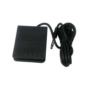 Yamaha VP-FS08 Universal Sustain Foot Pedal with Quarter Inch Plug for Electroni - Picture 1 of 1