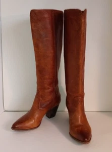Botas para mujer Y2K FRYE talla 7 hasta la rodilla cuero marrón envejecido tacón de 3" - Imagen 1 de 21