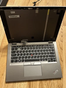 Lenovo ThinkPad L13 20R3001LUS - 13,3" Intel Core i5 1021u/1,6 GHz 8 Go de RAM, sans os - Photo 1/11