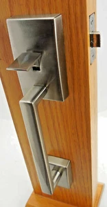 Manija Schlage Century con palanca Latitude níquel satinado FE285CEN619LAT #7pa - Imagen 1 de 4
