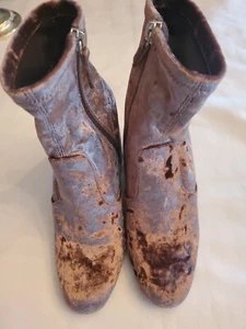 Steve Madden GAZE Pink Crushed Velvet Block Heel Ankle Booties Women's Size 8 - Picture 1 of 10