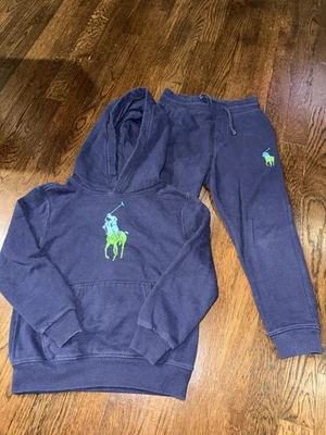 Polo Ralph Lauren ragazzo taglia 6 set felpa pantaloni felpa con cappuccio con logo verde e blu - Immagine 1 di 4
