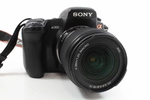 Sony alpha A300 18-70mm Kit DSLR-A300K, ottime condizioni - Foto 1 di 9
